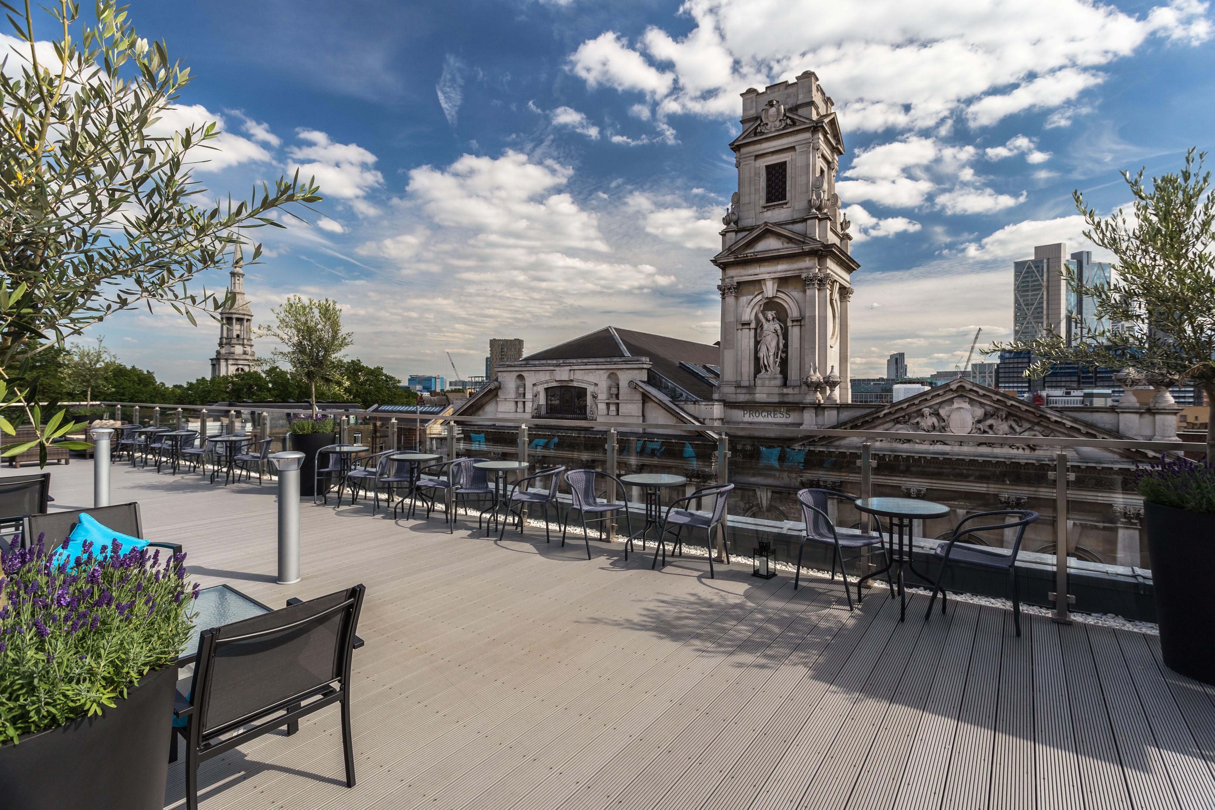 Courthouse Hotel Shoreditch London Exterior photo